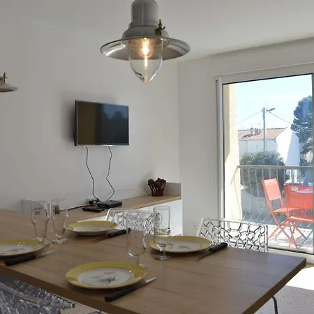 Renove, Climatise A 200m De La Avec Balcon Et Parking Prive - Fr-1-229d-12 アパート *